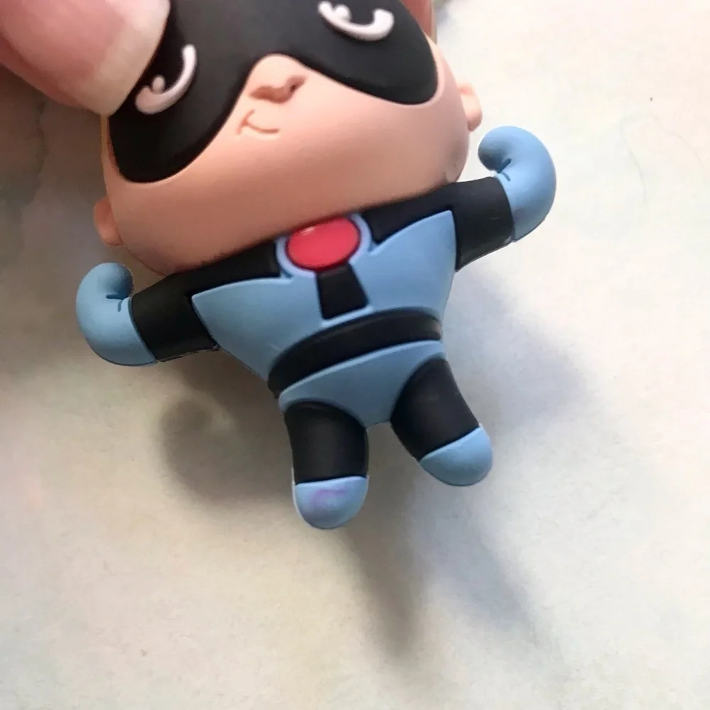 Disney Pixar Mr. Incredible key chain